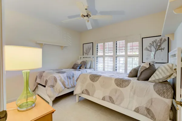 $7,000 | 170 Celestial Way, Unit 32, Juno Beach, FL 33408