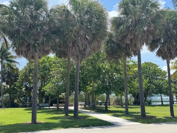 $7,000 | 170 Celestial Way, Unit 32, Juno Beach, FL 33408