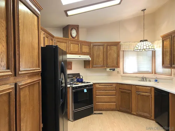$3,500 | 5110 Don Mata Drive, Carlsbad, CA 92010