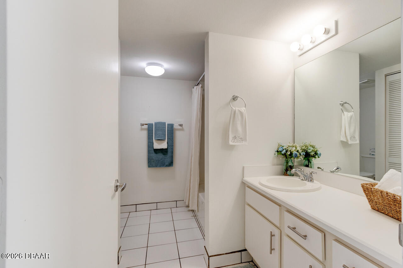 1601 Big Tree Road, Unit 902 Daytona Beach, FL 32119 - Photo 11 of 30 Tracey Sandell realtor