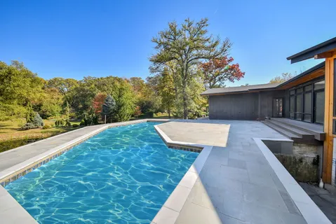 $3,200,000 | 29W520 West Schick Road, Bartlett, IL 60103