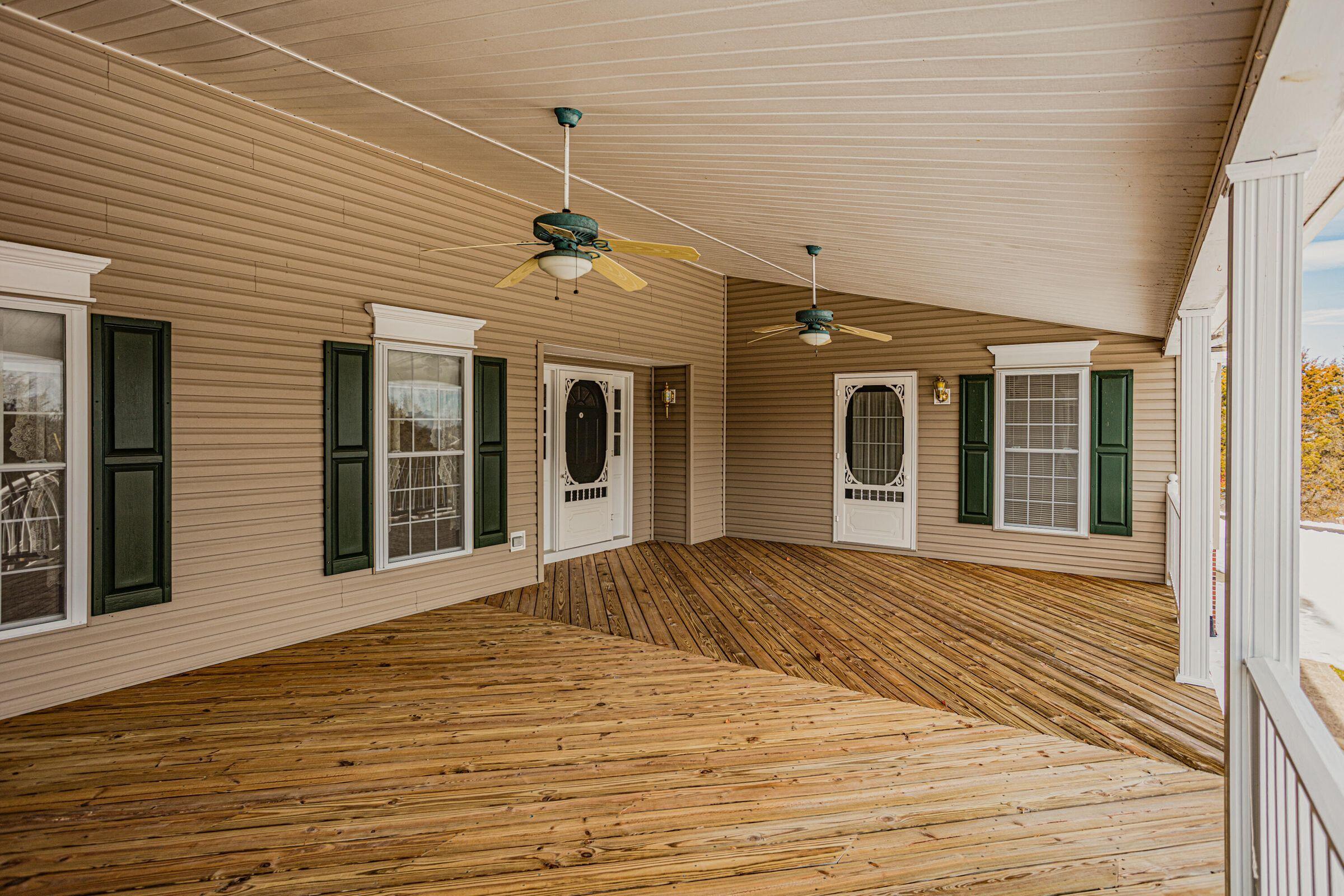 2 Howe Lane Lexington, VA 24450 - Photo 4 of 50 5