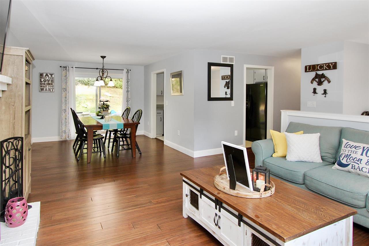 12 Warton Road Nashua, NH 03062 - Photo 3 of 34