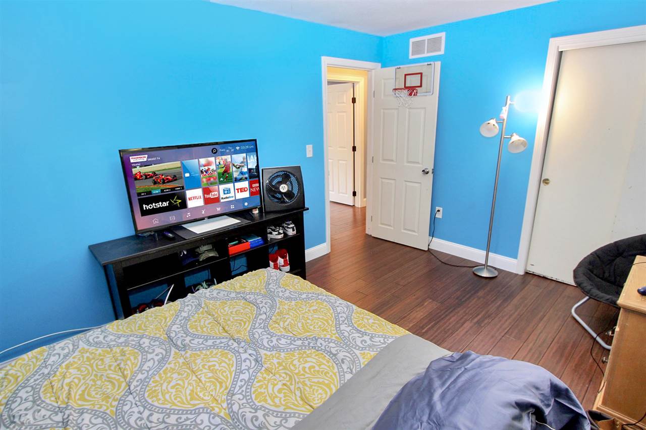 12 Warton Road Nashua, NH 03062 - Photo 21 of 34