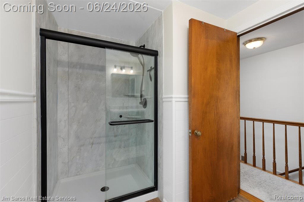 461 Allard Road Grosse Pointe, MI 48236 - Photo 20 of 38