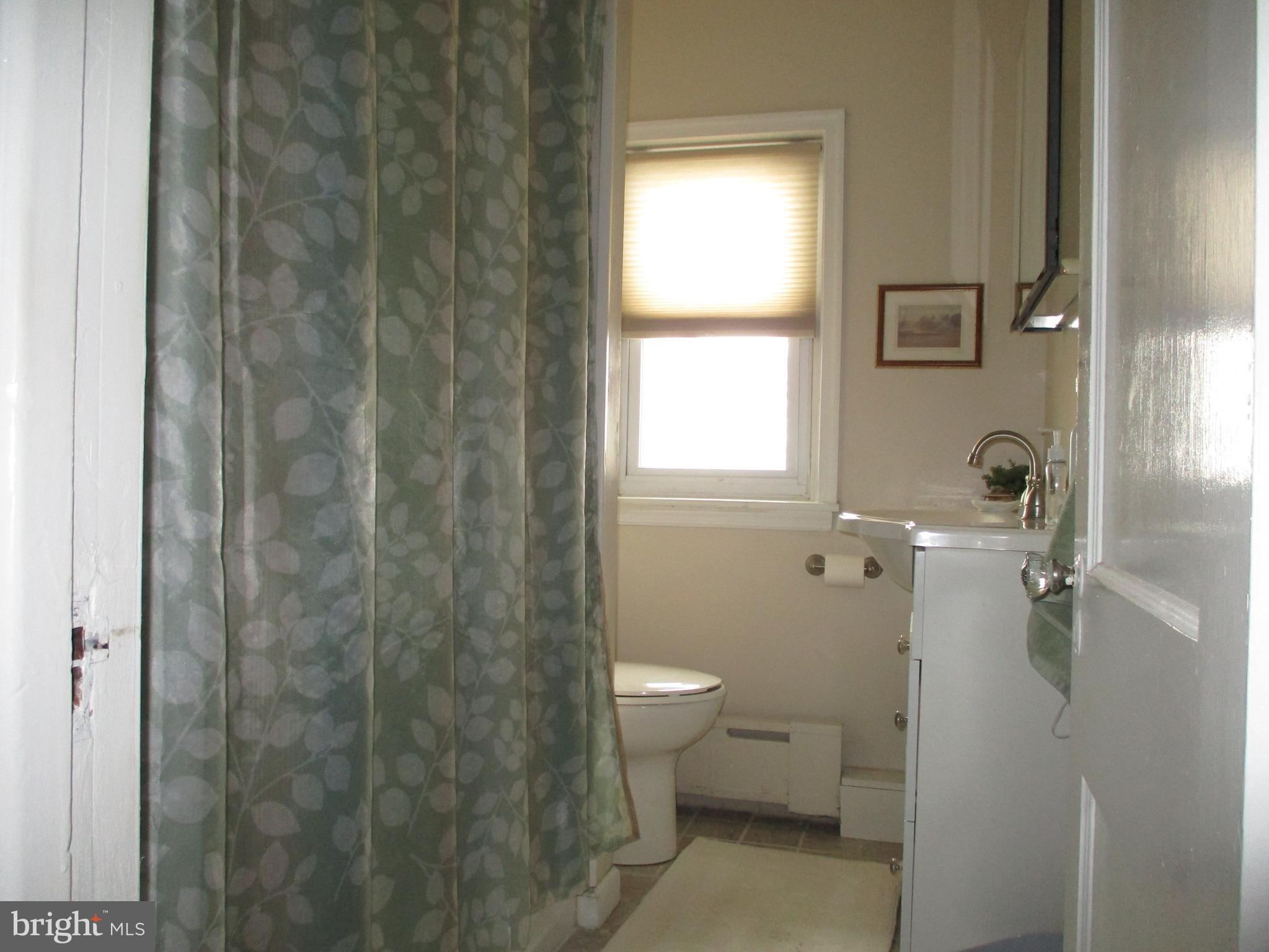 831 Atwood Road Philadelphia, PA 19151 - Photo 23 of 33 Gallery Image 23