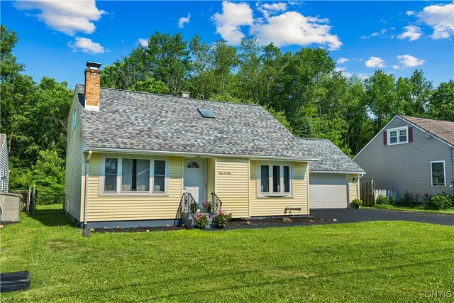 $290,000 | 161 Forrest Street, Deerfield, NY 13502