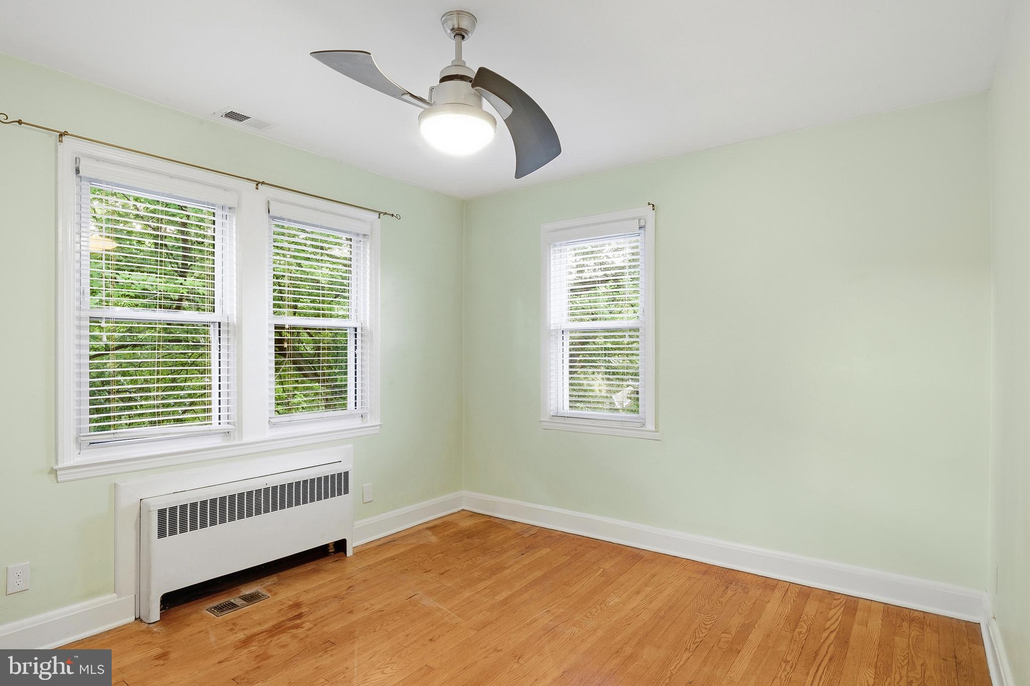 306 Kingston Road Baltimore, MD 21229 - Photo 20 of 44 Primary Bedroom