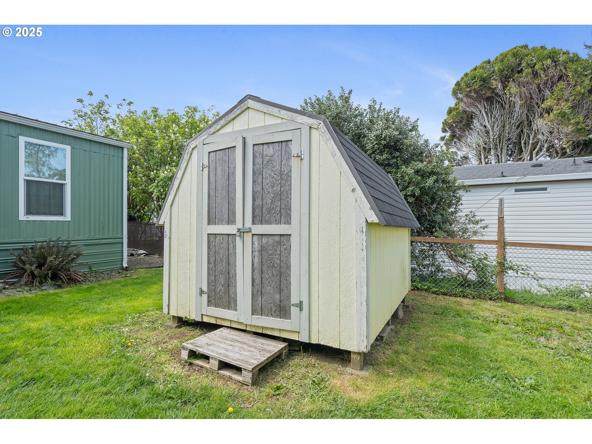 2180 Bayview Road West Netarts, OR 97141 - Photo 13 of 17 Shed