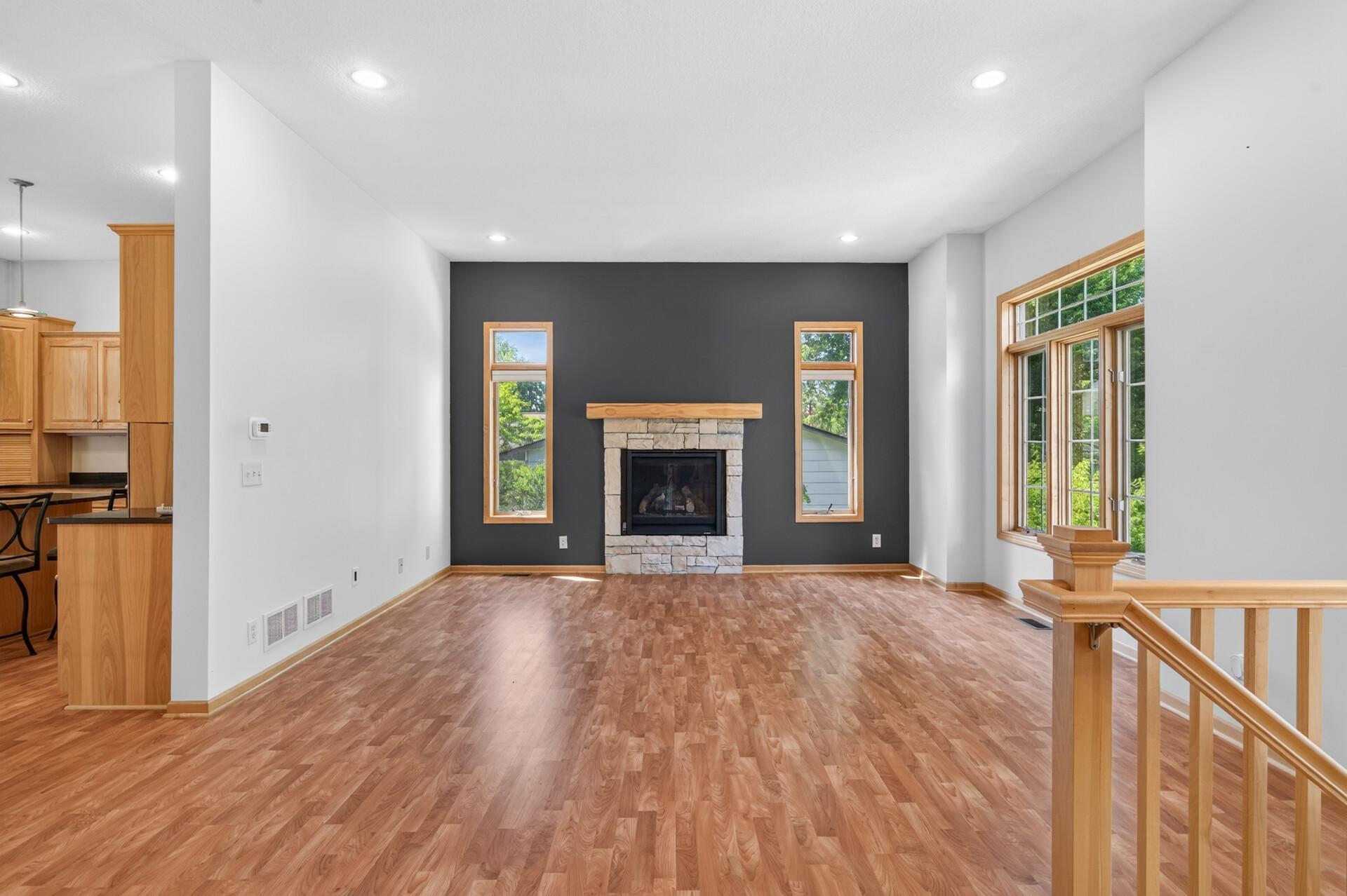 633 Burlington Road St. Paul, MN 55119 - Photo 8 of 70