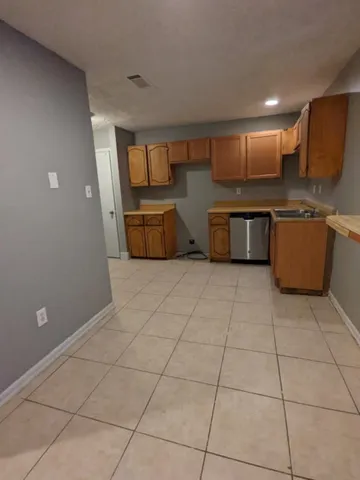 $85,000 | 1776 1st Green Drive, Unit 21, Memphis, TN 38116