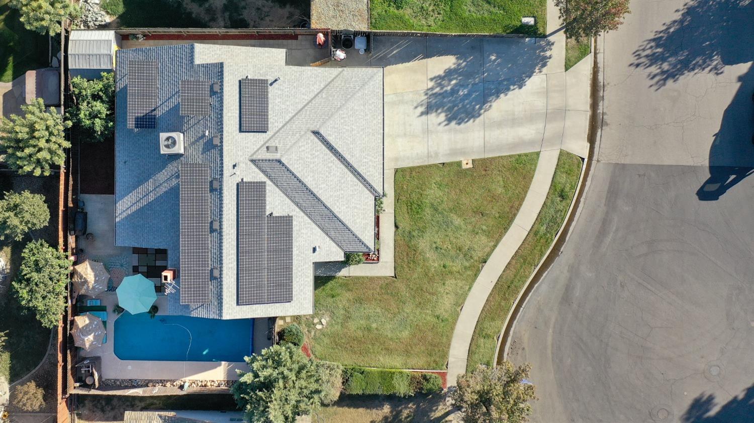 1570 Pine Drive Lemoore, CA 93245 - Photo 24 of 24 an aerial view of a house with a garden