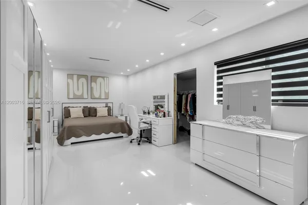 $799,000 | 4211 West 8th Avenue, Hialeah, FL 33012