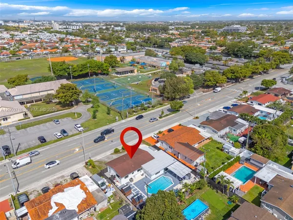 $799,000 | 4211 West 8th Avenue, Hialeah, FL 33012