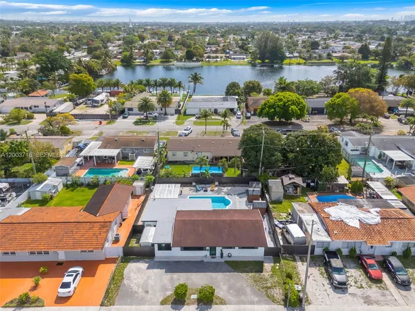 $799,000 | 4211 West 8th Avenue, Hialeah, FL 33012