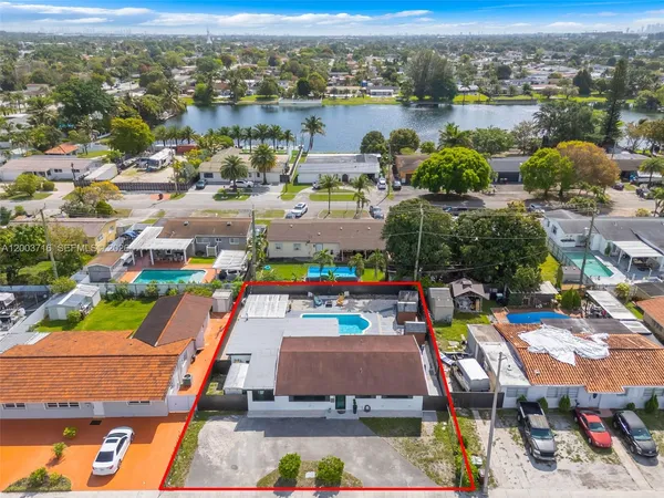 $799,000 | 4211 West 8th Avenue, Hialeah, FL 33012