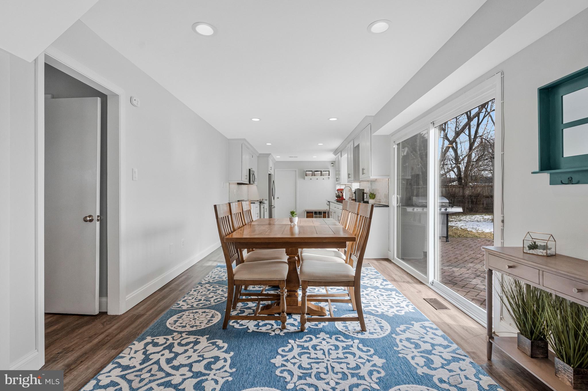 13127 Parson Lane Fairfax, VA 22033 - Photo 13 of 44