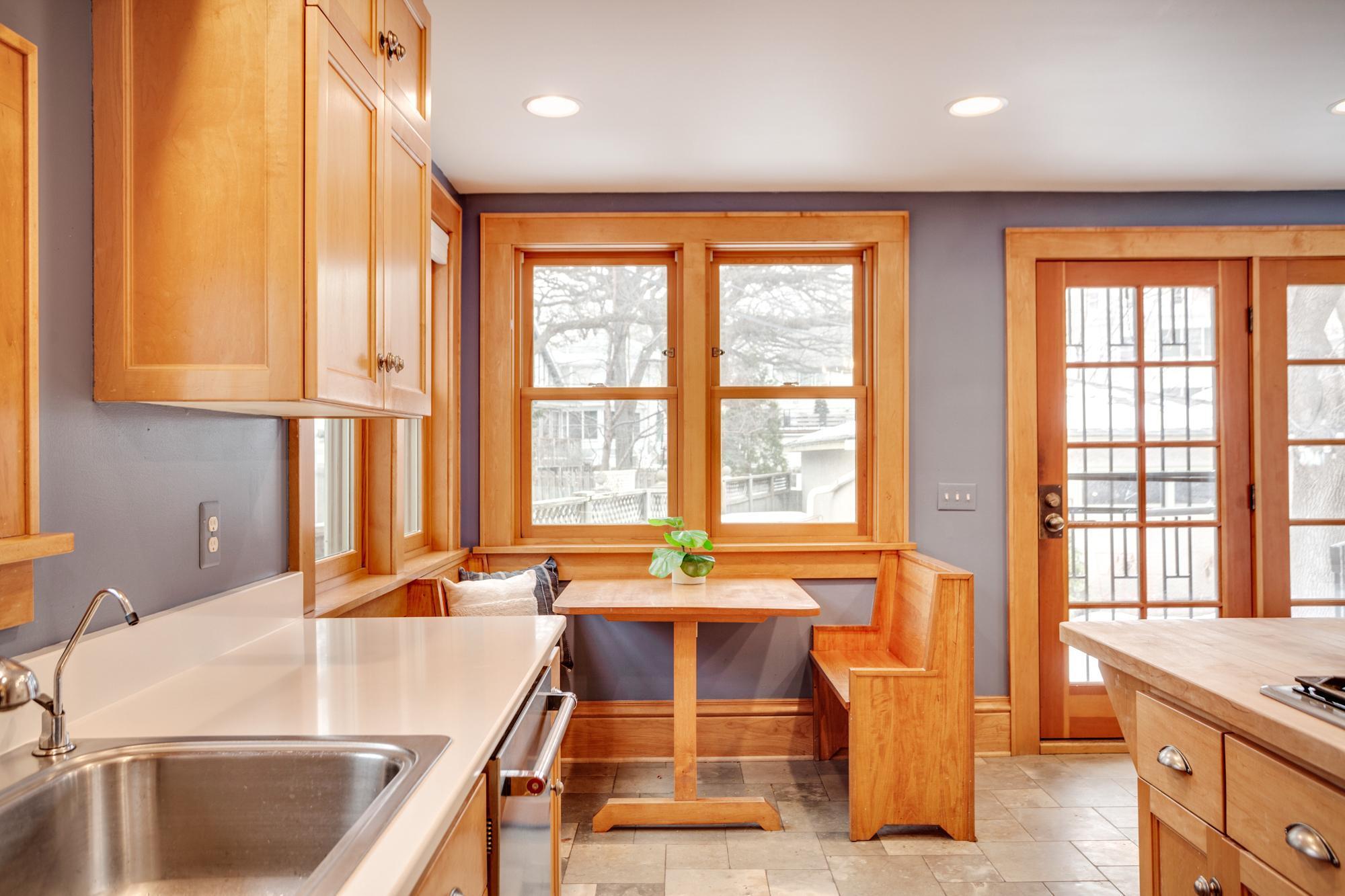 2450 West 24th Street Minneapolis, MN 55405 - Photo 23 of 69