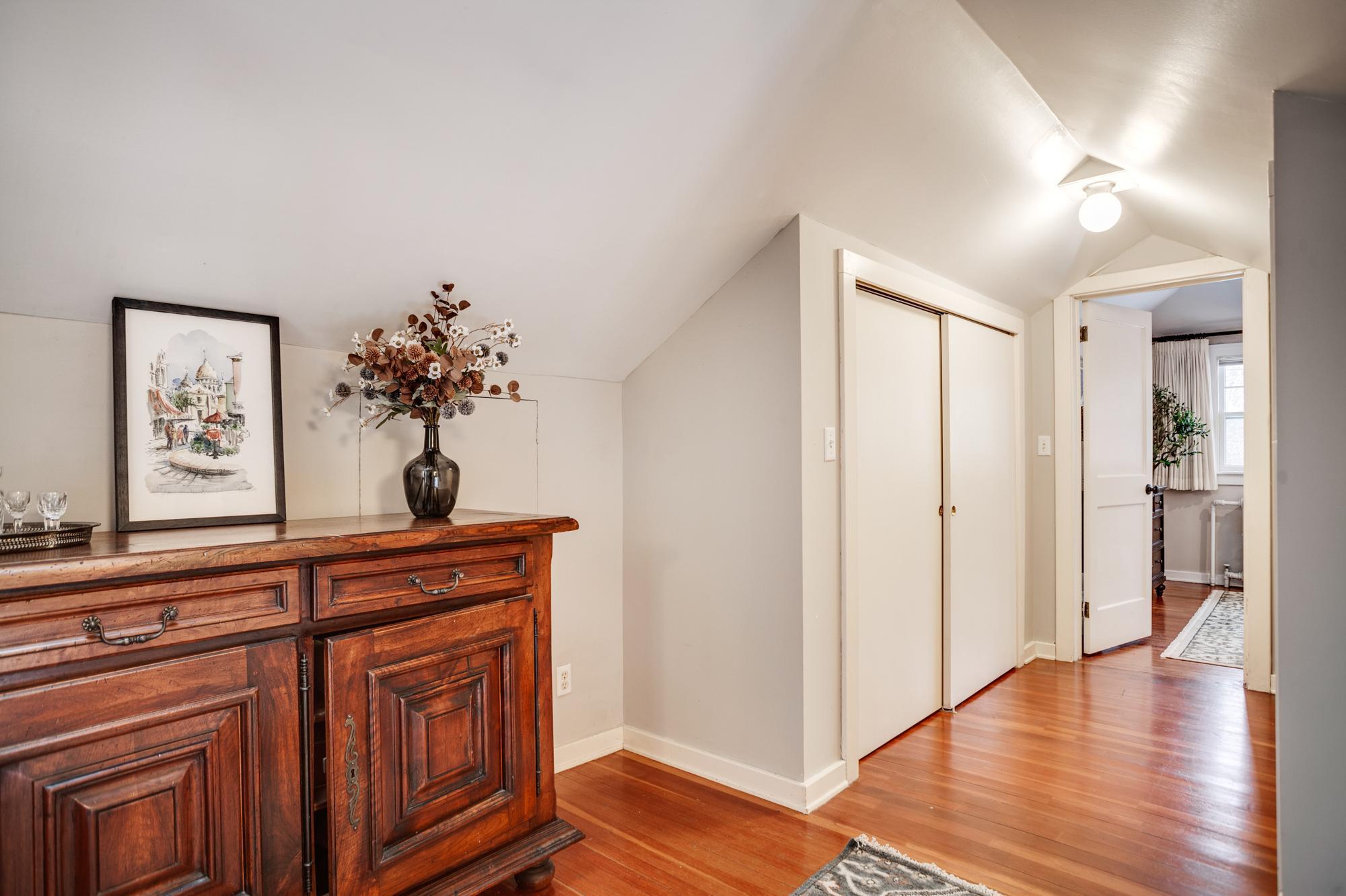 2450 West 24th Street Minneapolis, MN 55405 - Photo 39 of 69