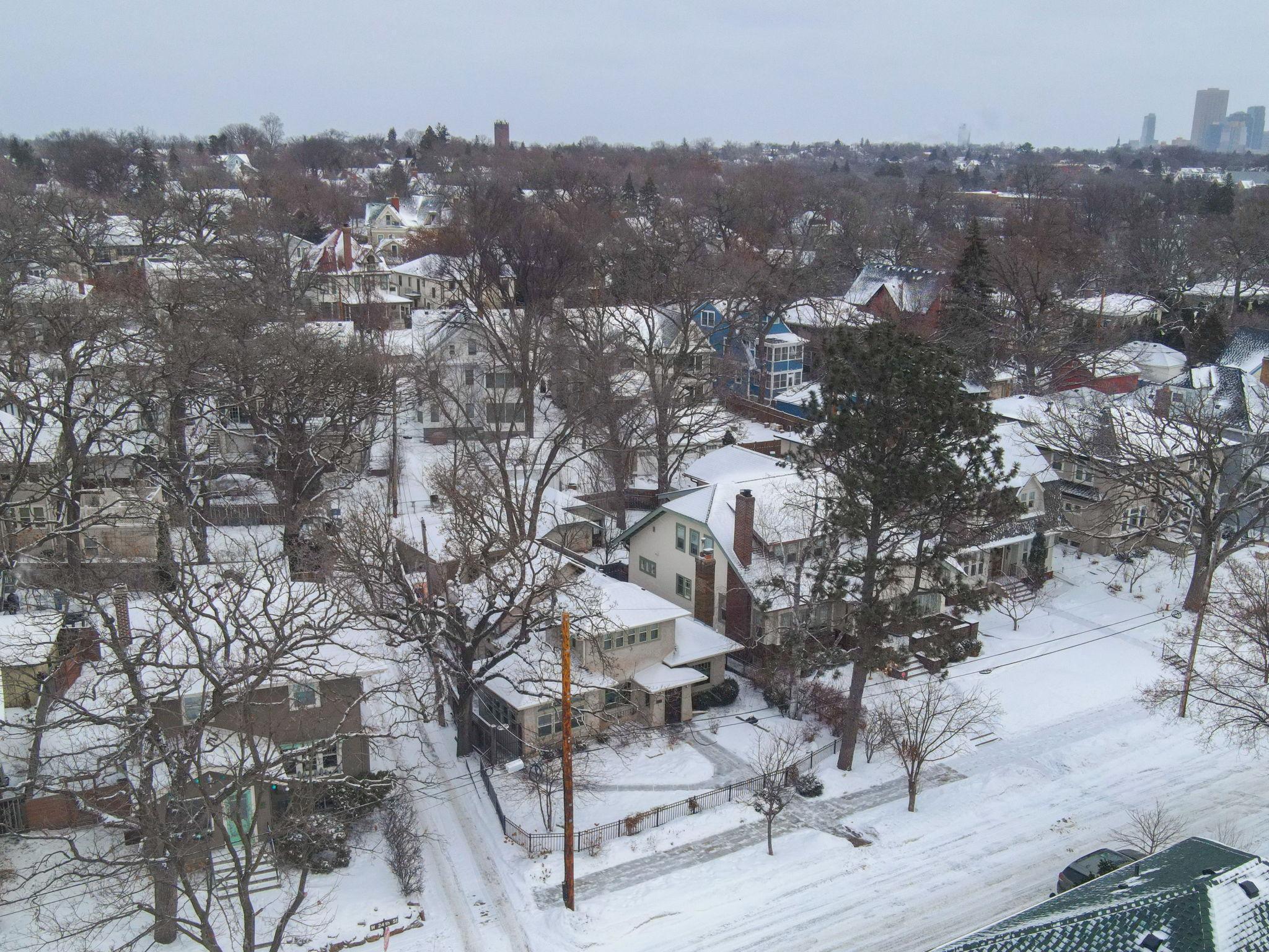 2450 West 24th Street Minneapolis, MN 55405 - Photo 63 of 69