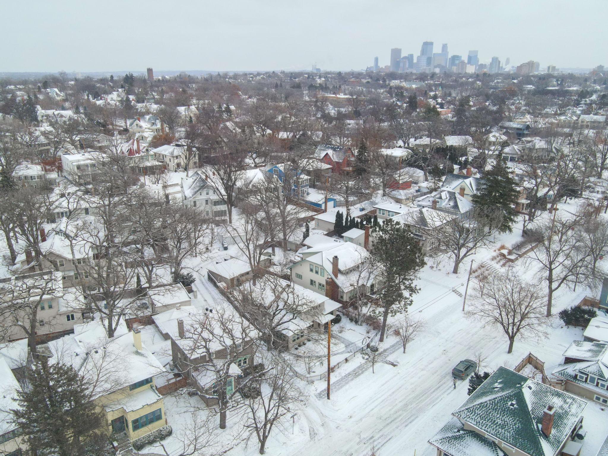 2450 West 24th Street Minneapolis, MN 55405 - Photo 64 of 69