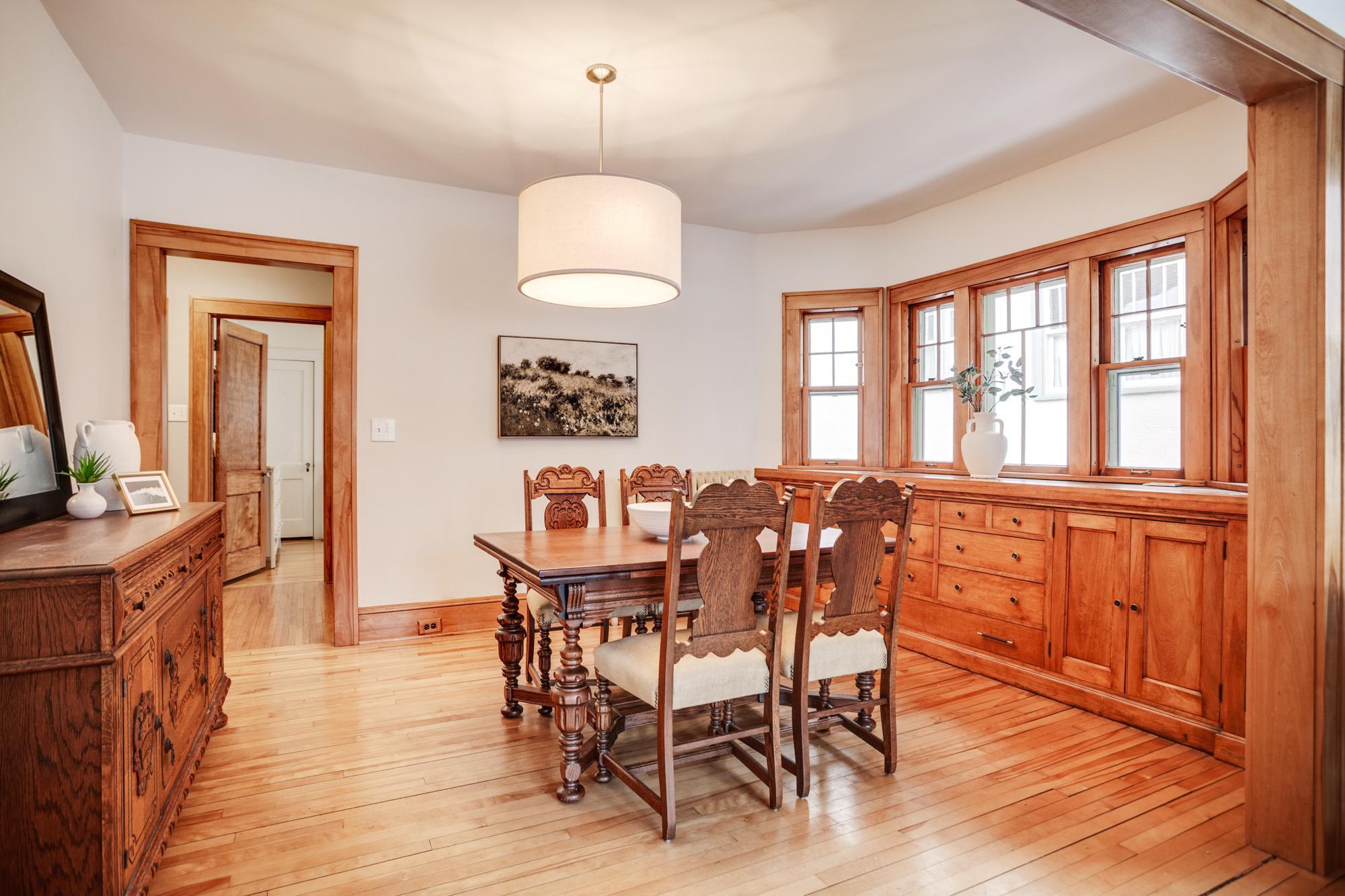 2450 West 24th Street Minneapolis, MN 55405 - Photo 9 of 69