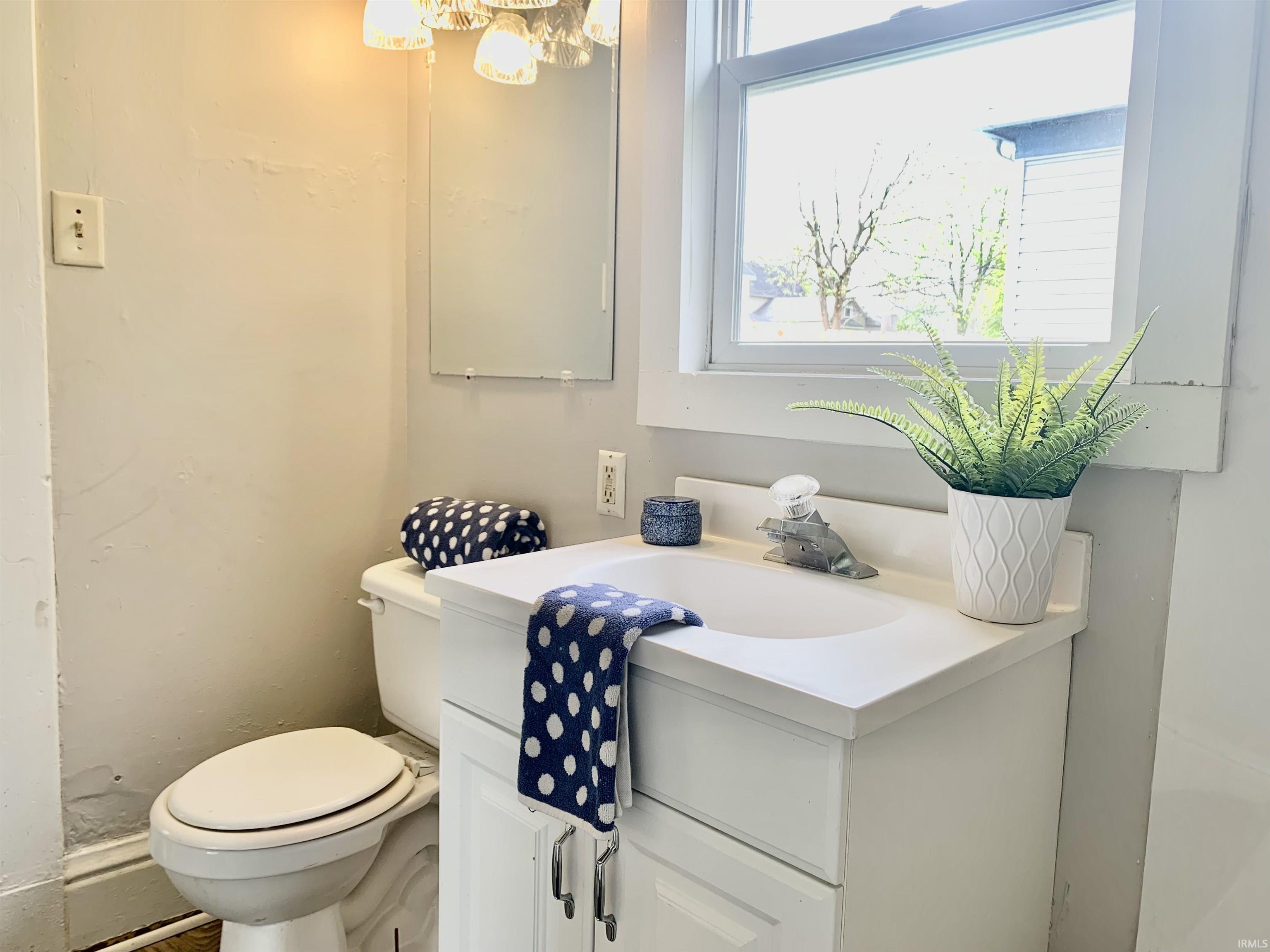 1007 Mason Street Elkhart, IN 46516 - Photo 11 of 17