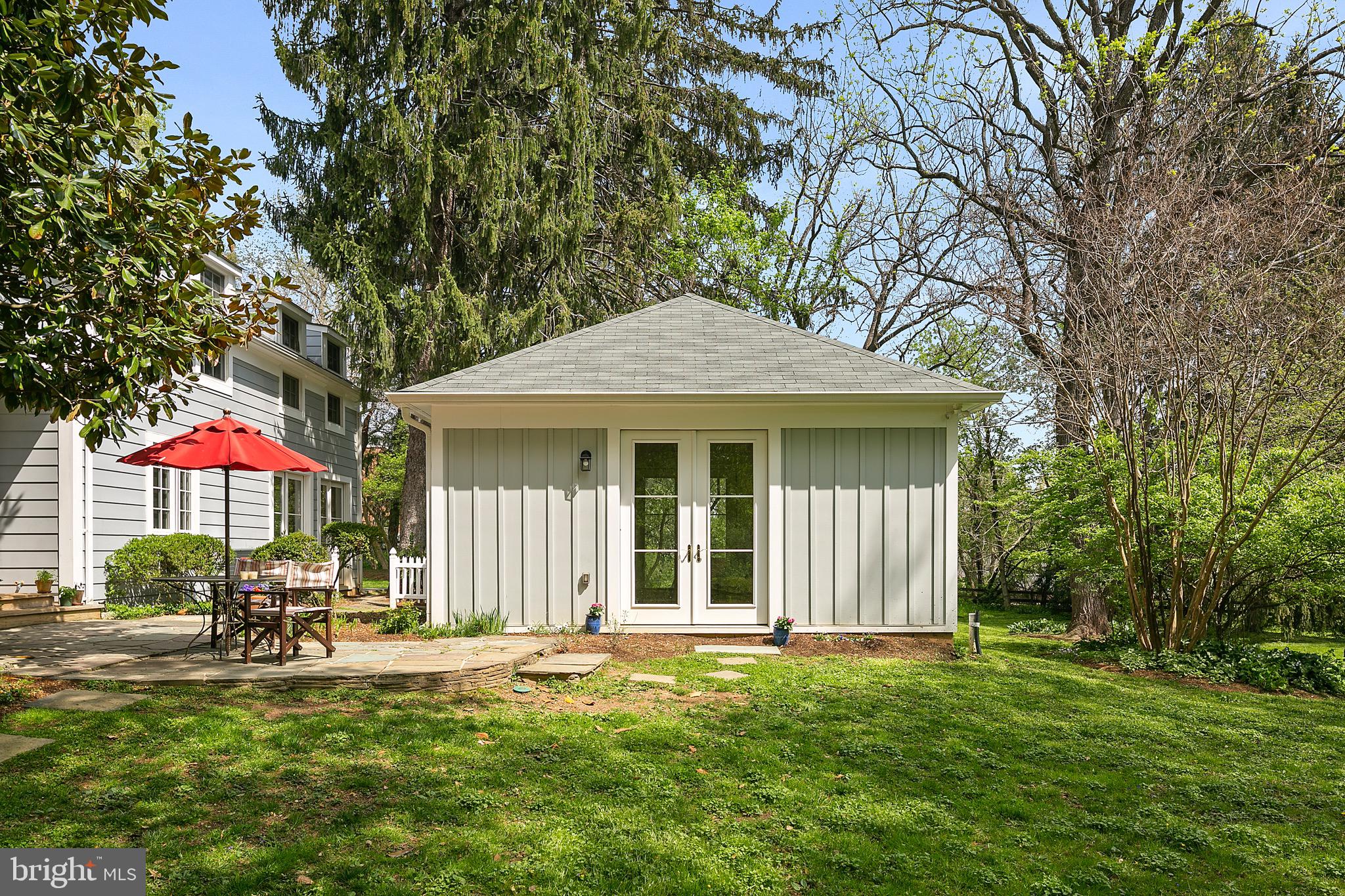 1213 Towlston Road McLean, VA 22102 - Photo 39 of 50 Detached finished studio building w/adaptable use