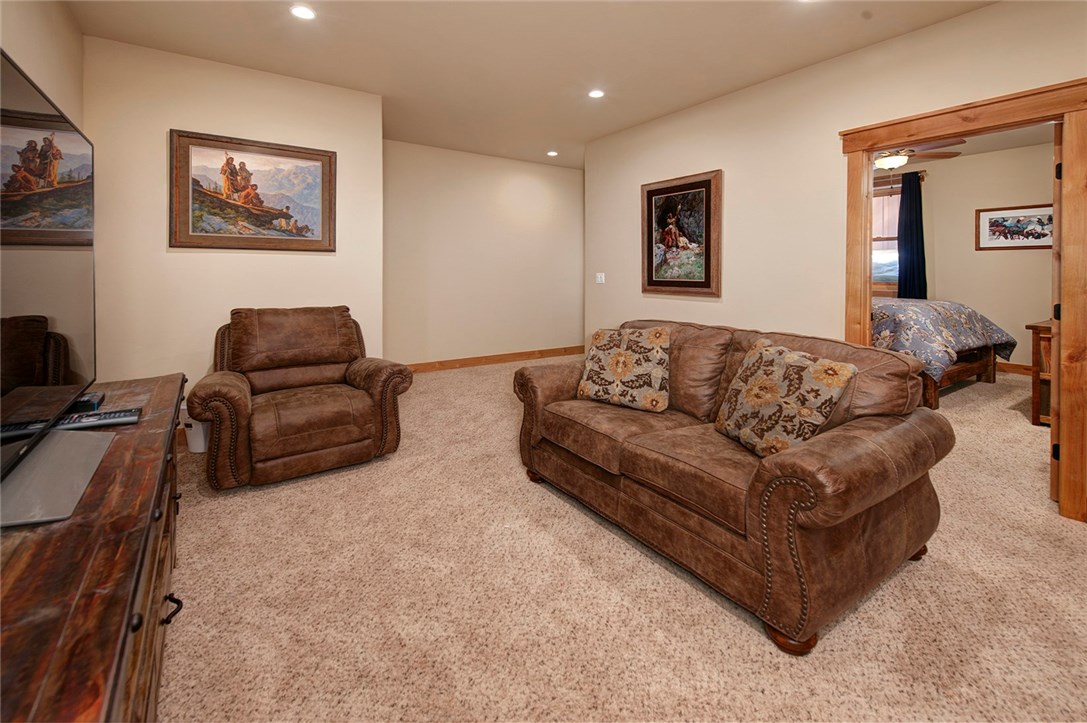 864 Independence Road, Unit 2A Keystone, CO 80435 - Photo 21 of 31 Gallery Image 21