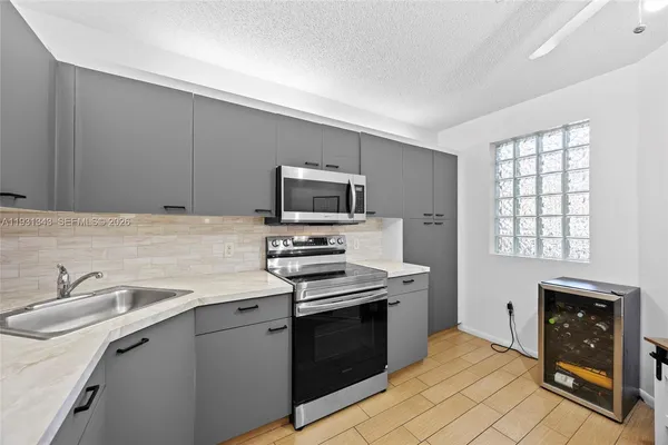 $276,450 | 4300 Northwest 30th Street, Unit 248, Coconut Creek, FL 33066