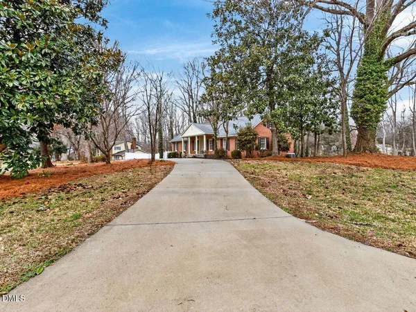 $429,990 | 1901 Bramblewood Trail, Pfafftown, NC 27040