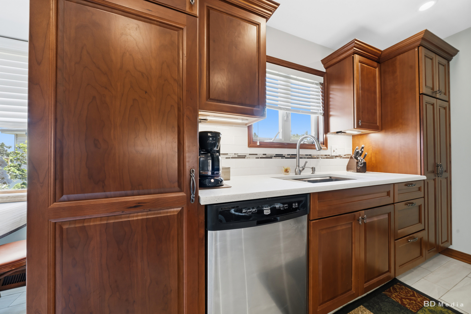 15155 Ridgeway Avenue Midlothian, IL 60445 - Photo 11 of 28