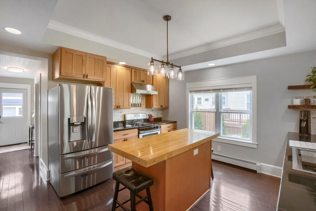 1018 7th Street South Stillwater, MN 55082 - Photo 5 of 28