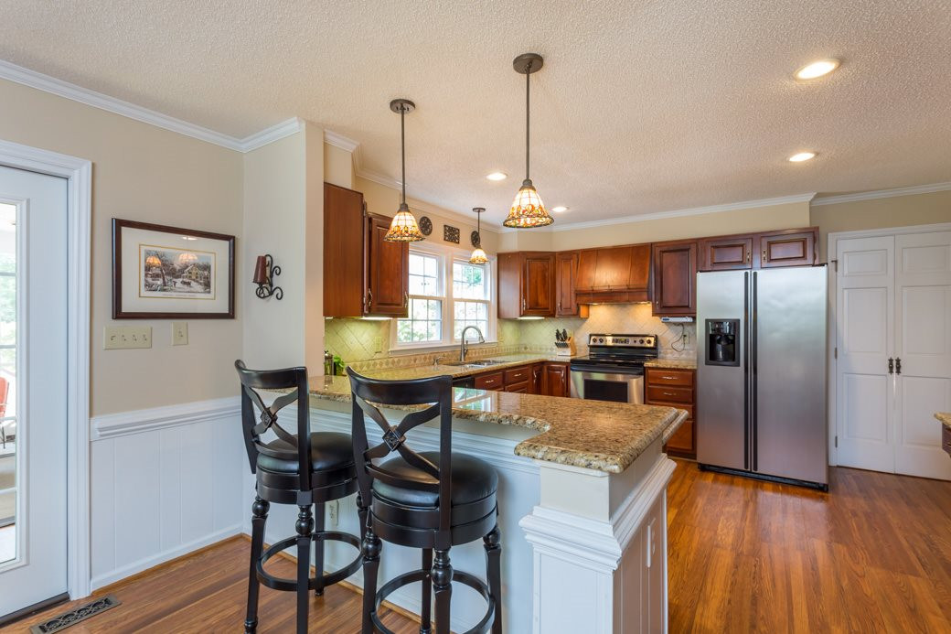 6409 Arnold Road Raleigh, NC 27607 - Photo 7 of 25 Photo 7