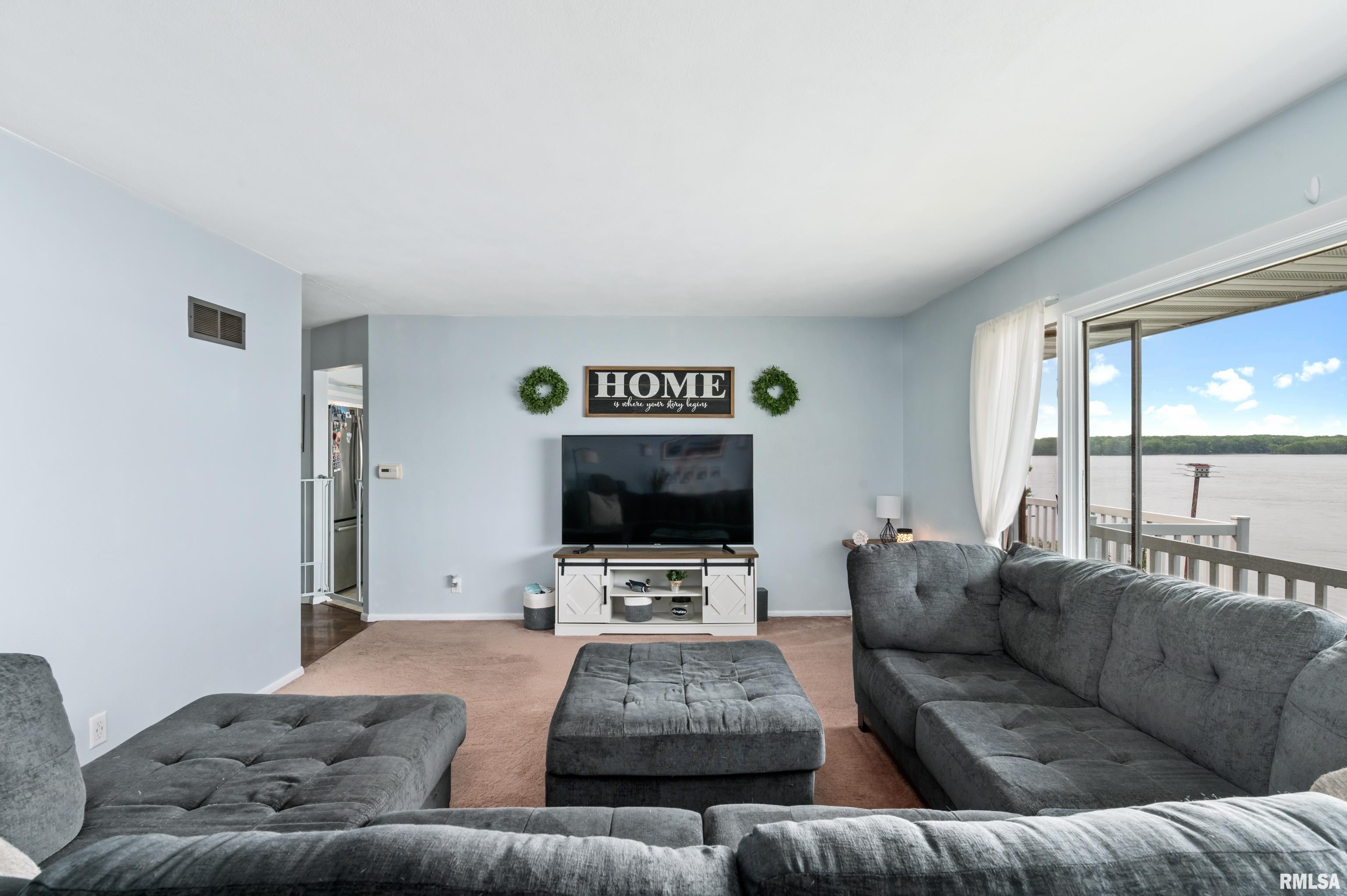 405 Main Avenue Cordova, IL 61242 - Photo 8 of 25