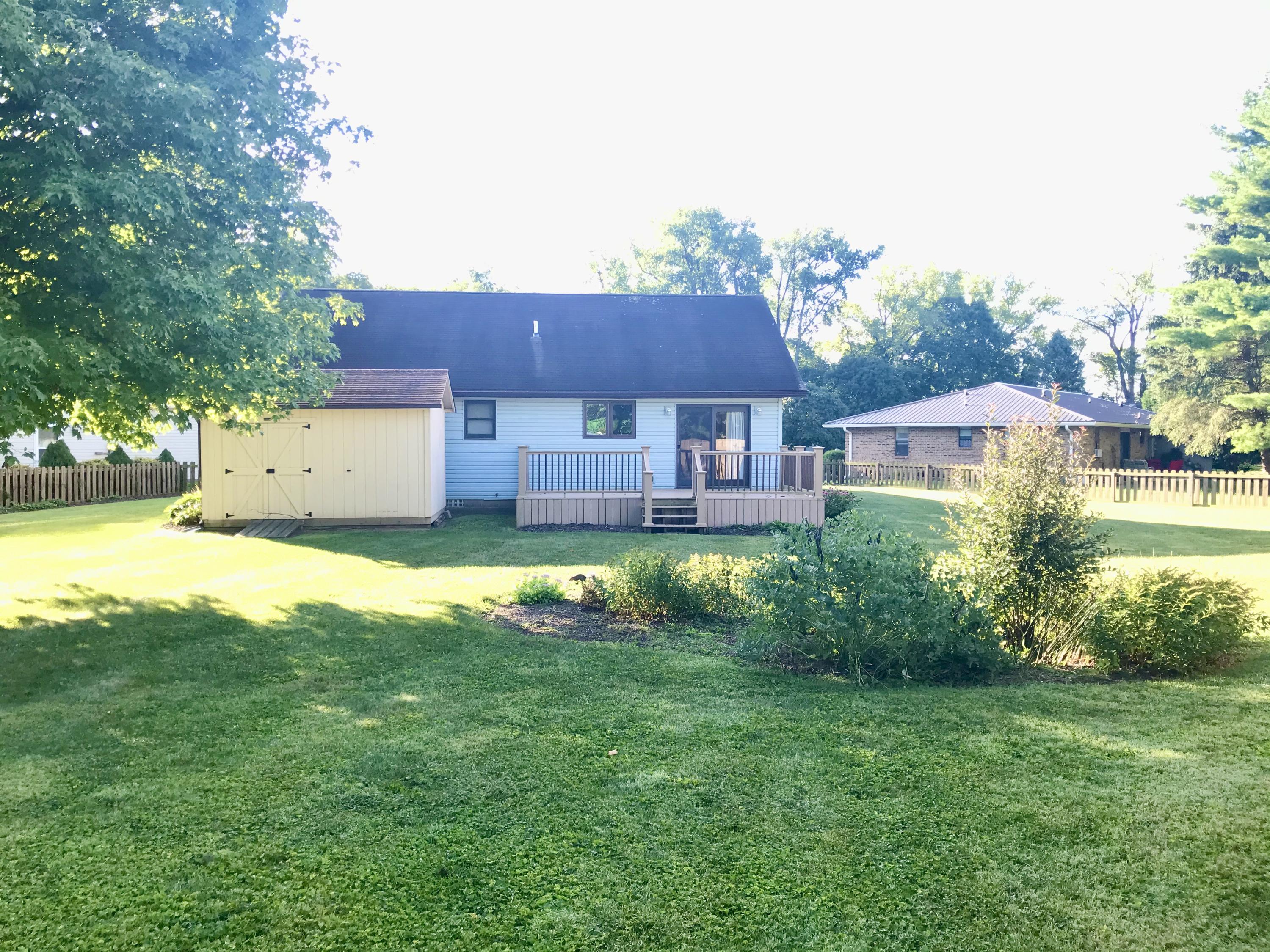 520 Riverside Court West Liberty, OH 43357 - Photo 3 of 28