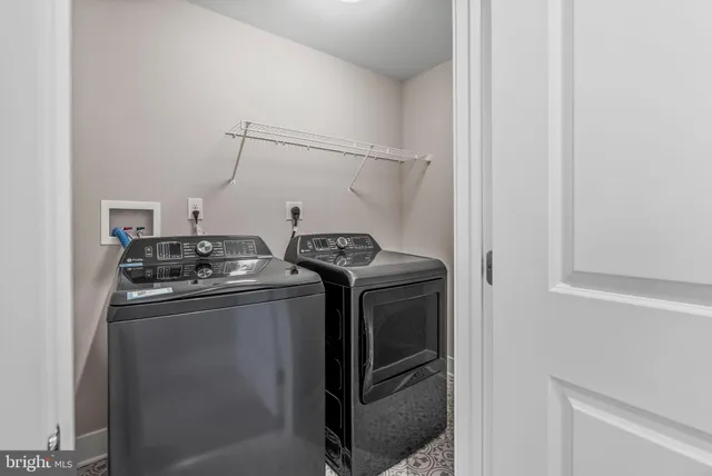 a close view of stove top oven