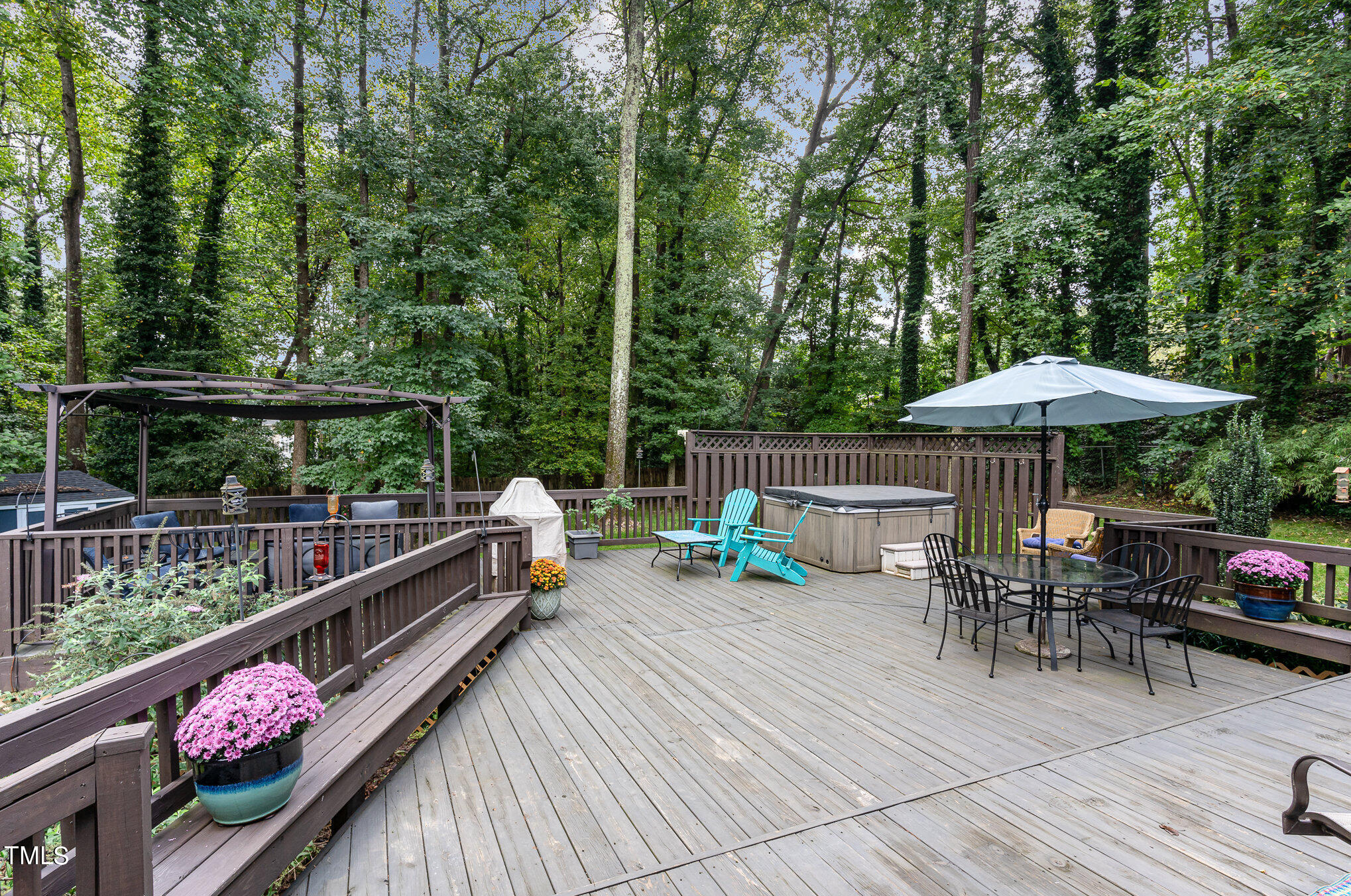 529 Ashebrook Drive Raleigh, NC 27609 - Photo 24 of 35 an outdoor view with patio