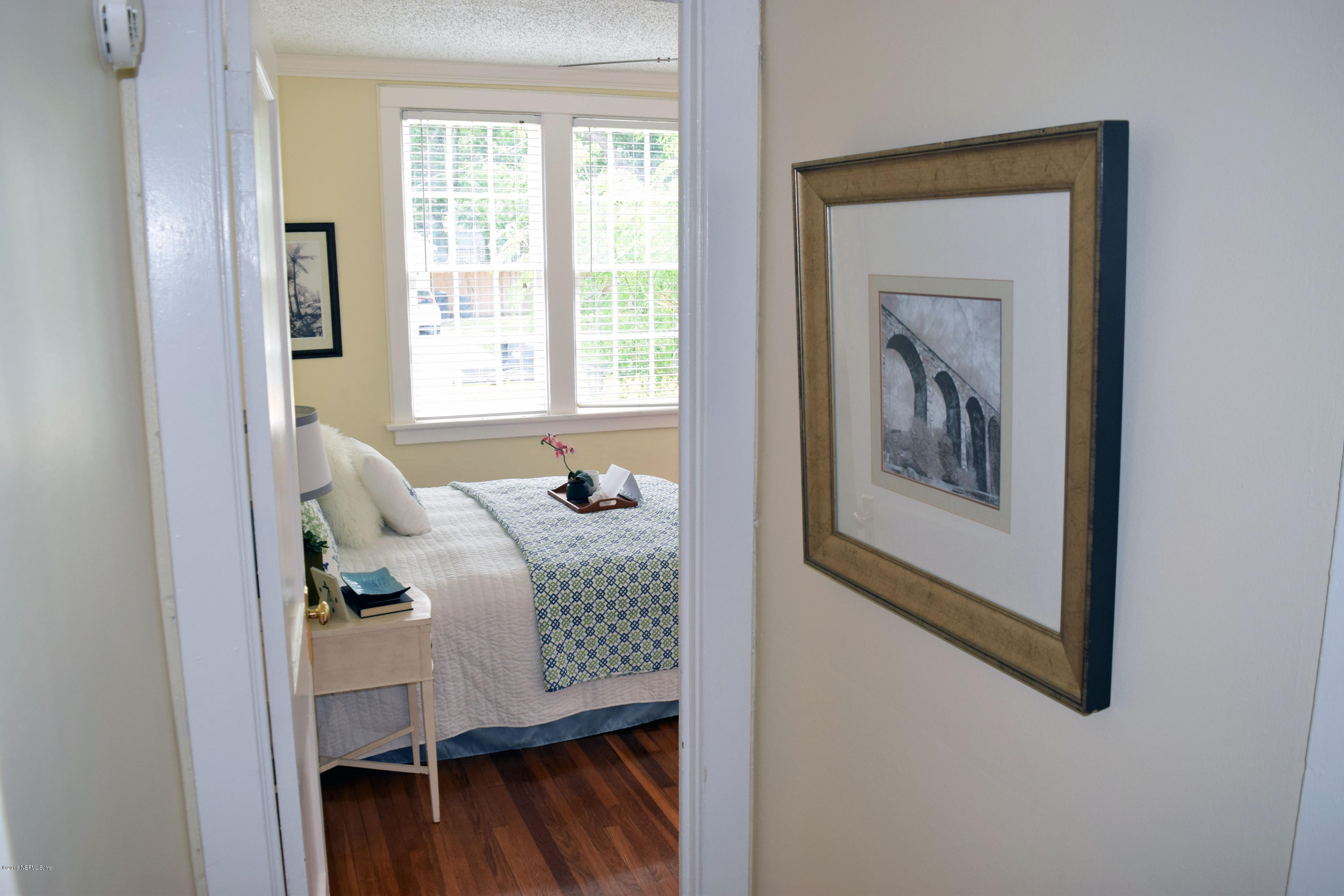 1623 Seminole Road, Unit 1623 Jacksonville, FL 32205 - Photo 14 of 22 Hallway-2