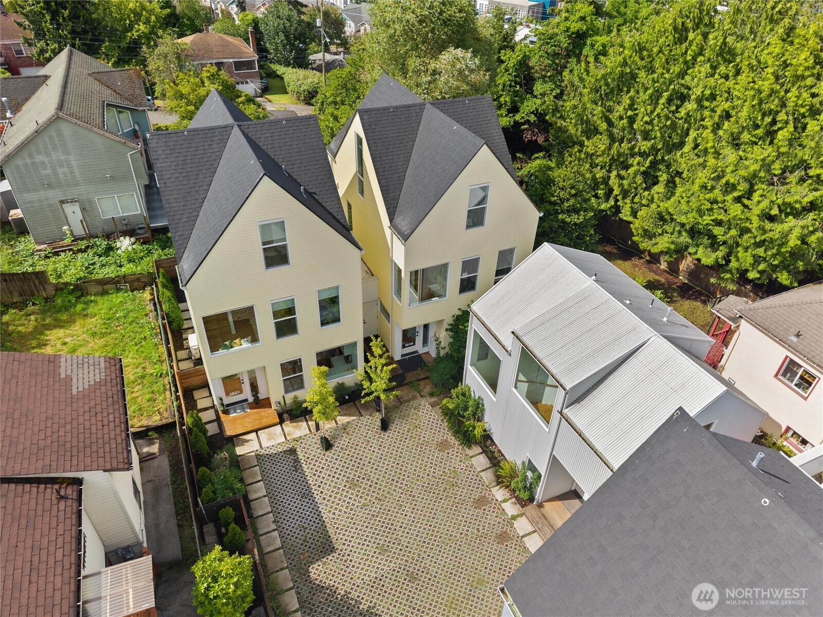 1821 South Lane Street Seattle, WA 98144 - Photo 27 of 29