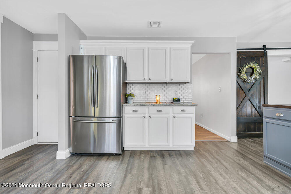 109 Bowsprit Road Manahawkin, NJ 08050 - Photo 23 of 48 dsc05049