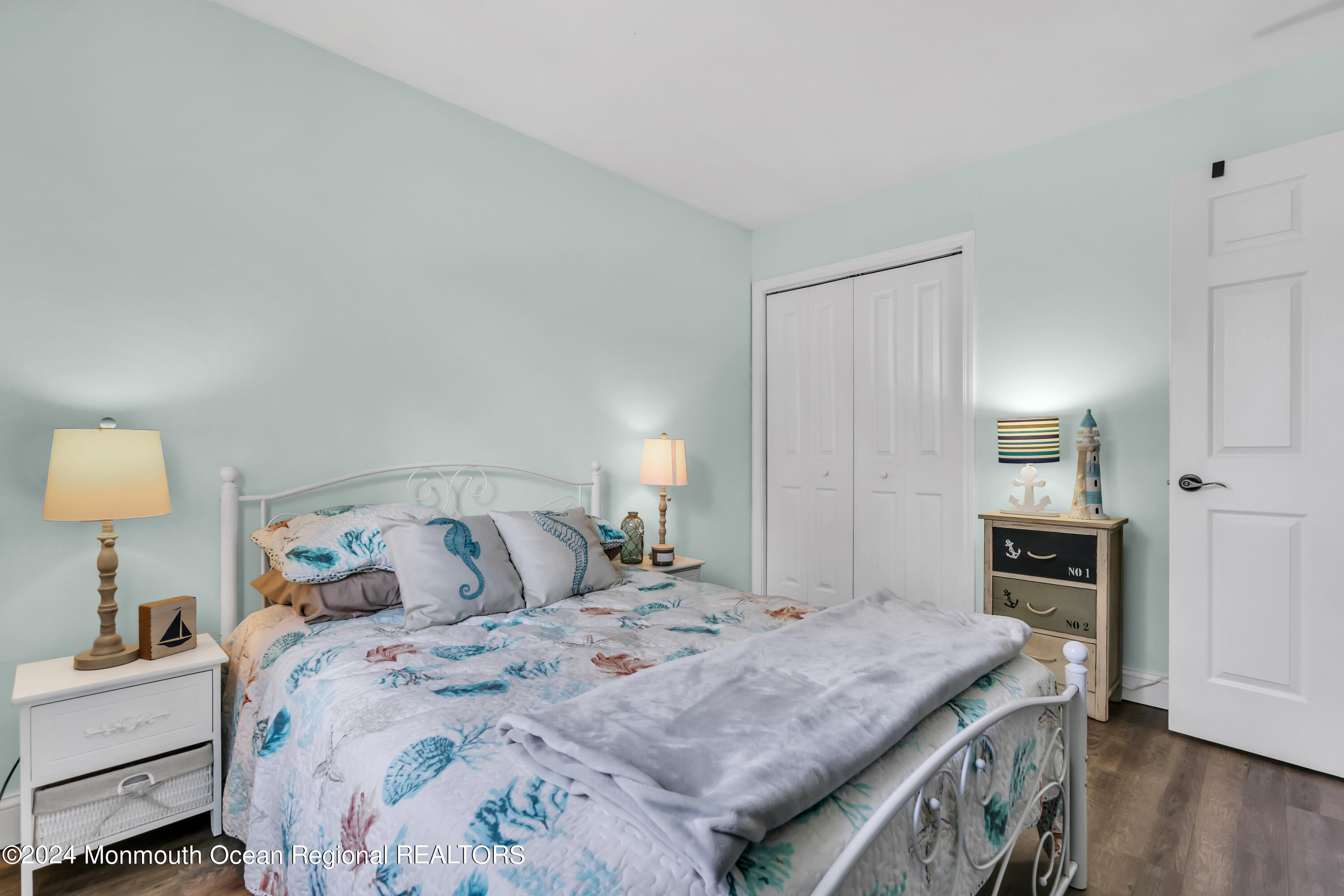 109 Bowsprit Road Manahawkin, NJ 08050 - Photo 30 of 48 039_dsc05034