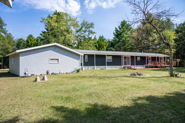 $215,000 | 1679 19th Court, Arkdale, WI 54613