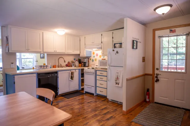 $215,000 | 1679 19th Court, Arkdale, WI 54613