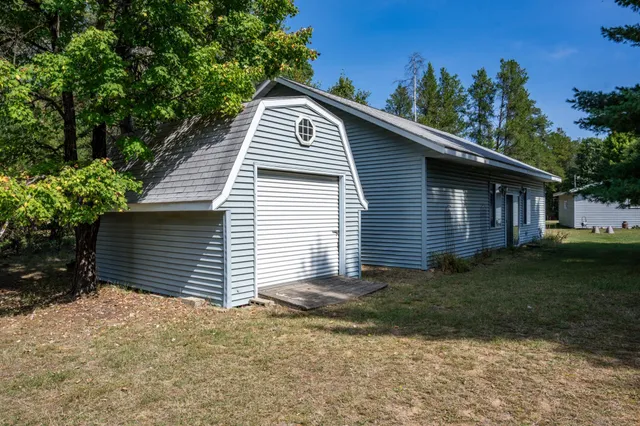 $215,000 | 1679 19th Court, Arkdale, WI 54613