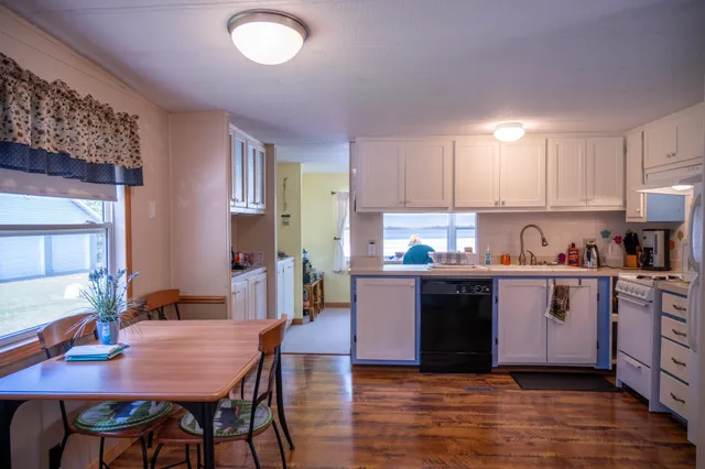 $215,000 | 1679 19th Court, Arkdale, WI 54613