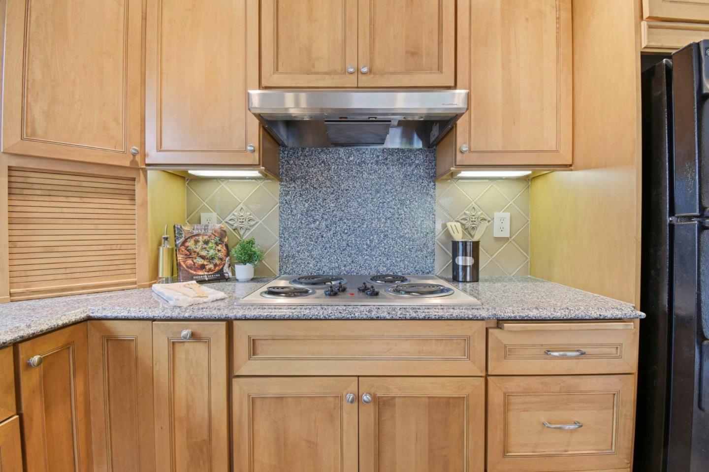416 Camden Road Alameda, CA 94501 - Photo 11 of 39