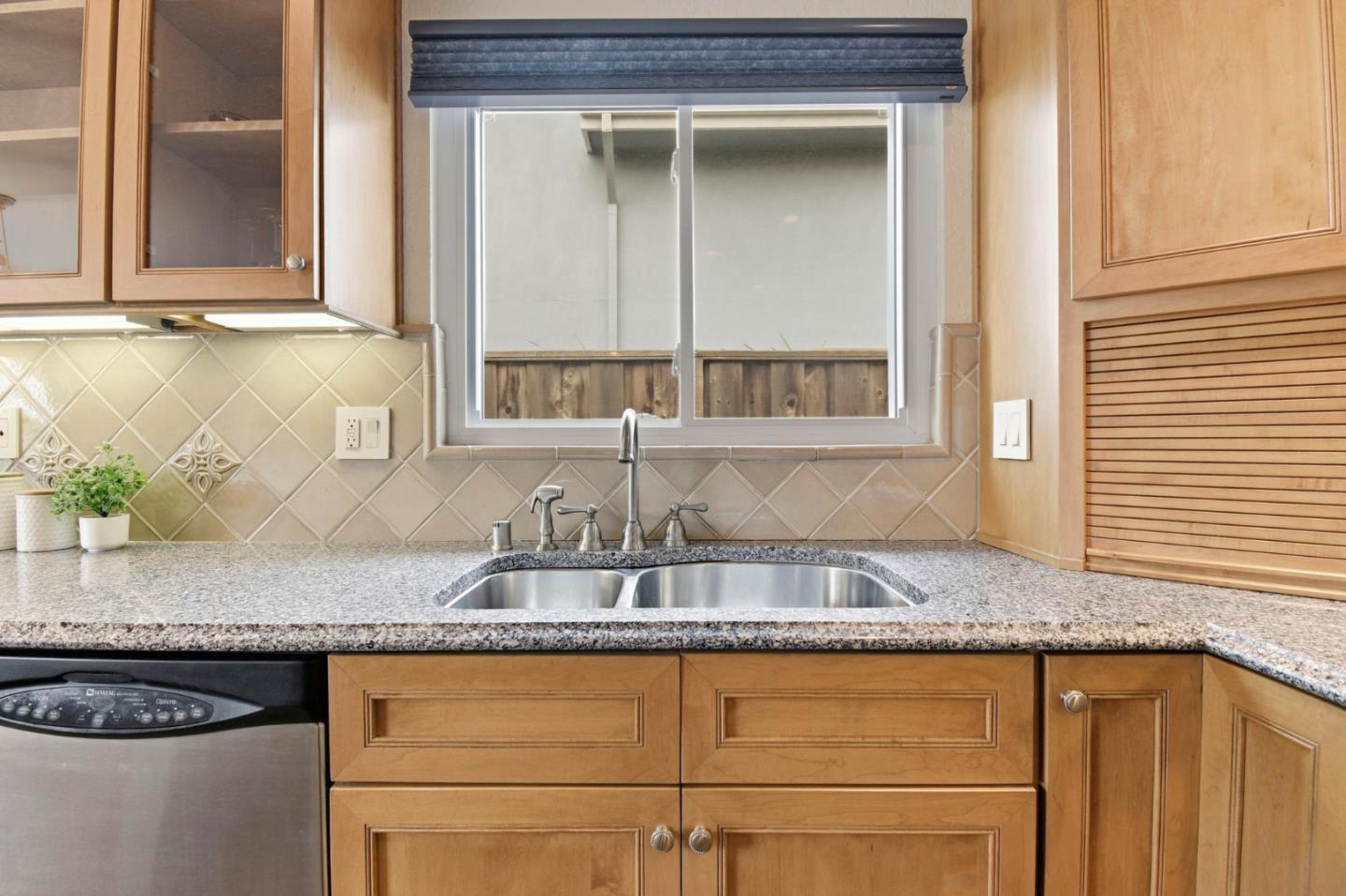 416 Camden Road Alameda, CA 94501 - Photo 10 of 39