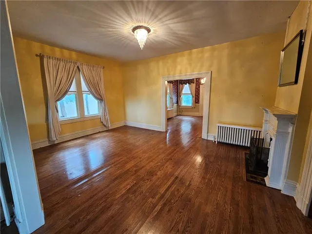 $495,000 | 409 North Esplanade Street, Leavenworth, KS 66048