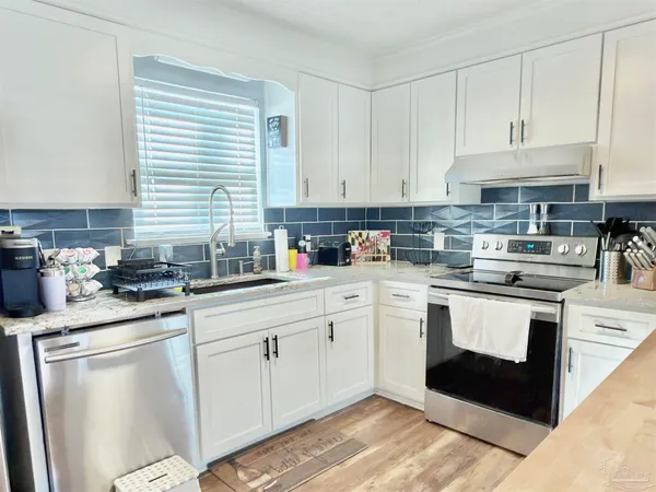 $2,000 | 10775 Jolyne Circle, Pensacola, FL 32506